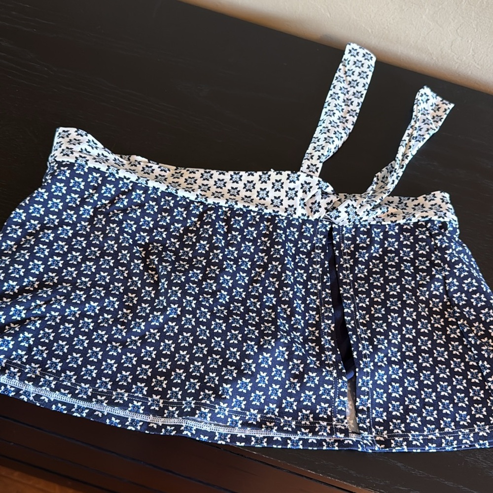 Tommy Bahama Women’s Skort Hipster Bottom size Medium - Picture 10 of 14